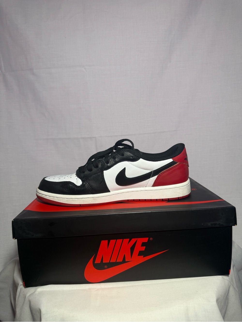Air Jordan 1 Retro Low OG Black Toe CZ0790-106 Men’s Size 10 Box Red Laces